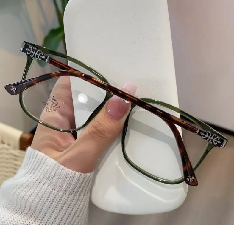 NEW Fashion Simple Rectangle Frame Women Reading Glasses Resin Read Eyeglasses Magnifying Presbyopic Eyewear +1.0~+4.0 Magnifier