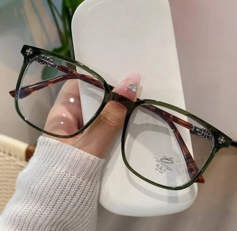 NEW Fashion Simple Rectangle Frame Women Reading Glasses Resin Read Eyeglasses Magnifying Presbyopic Eyewear +1.0~+4.0 Magnifier