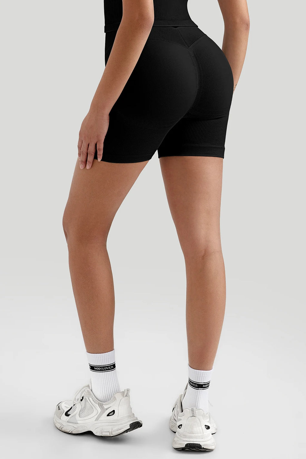 Women's V Waist Yoga Shorts Ribbed Seamless Squat Proof Hip Lifting Butt Fitness Workout Running Sports Gym Shorts Female