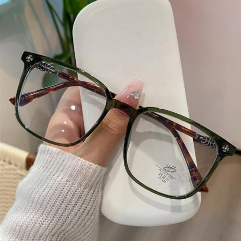 NEW Fashion Simple Rectangle Frame Women Reading Glasses Resin Read Eyeglasses Magnifying Presbyopic Eyewear +1.0~+4.0 Magnifier